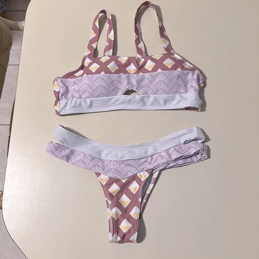 ❤️🆕 Sexy lavender Bikini Push Up Swimwear Women Hollow Out Swimsuit Patchwork S